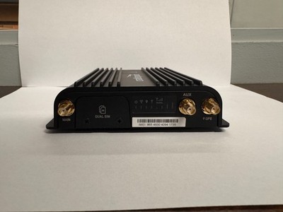 Cradlepoint IBR900-1200M-B Gigabit LTE Ruggedized Router | Dual SIM