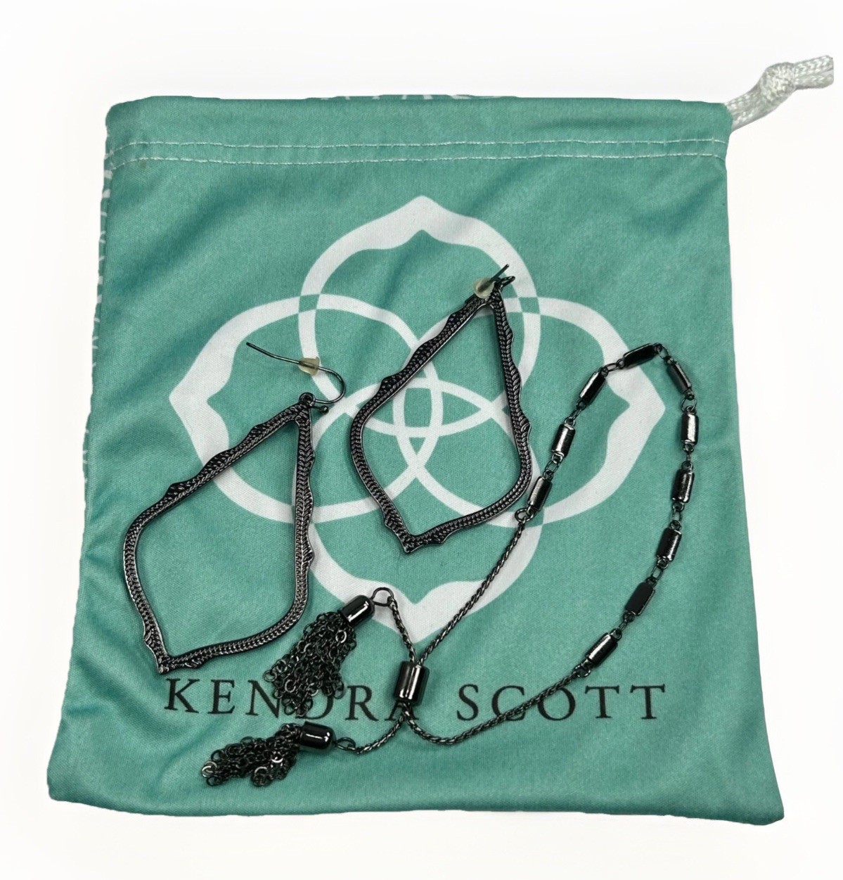 KENDRA SCOTT Black Gunmetal Beaded Rope Earrings and Cinch Tie Bracelet Set