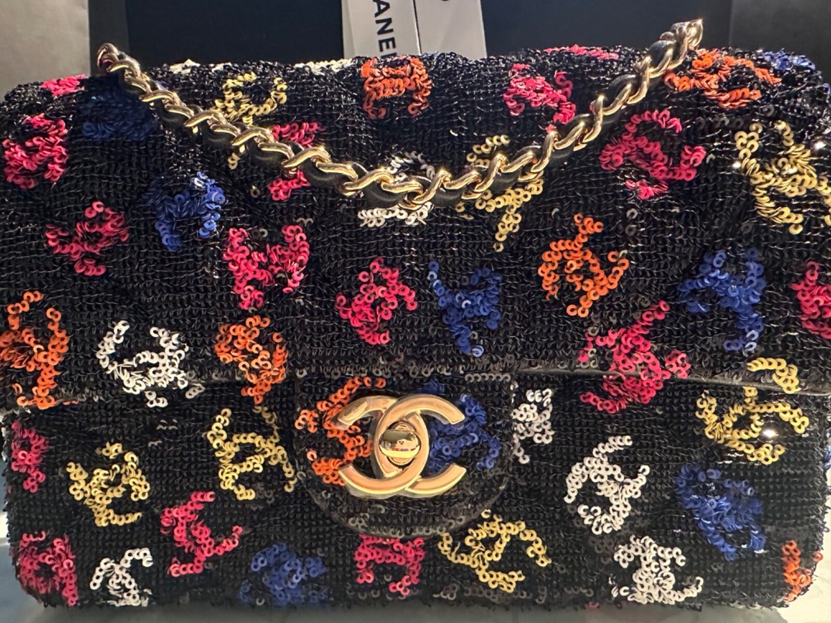 CHANEL パーティバッグ New 24S CHANEL CC Sequins Classic Evening Black Blue Pink Small