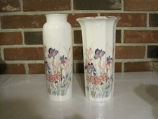 2 VINTAGE AYAME SEIZAN VASES PURPLE & PINK IRISES GOLD TRIM