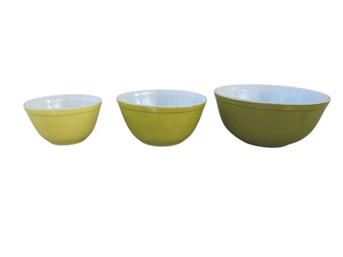 Pyrex Set 3 Vintage Verde Green Avocado Yellow Nesting Mixing Bowls 401 402 403