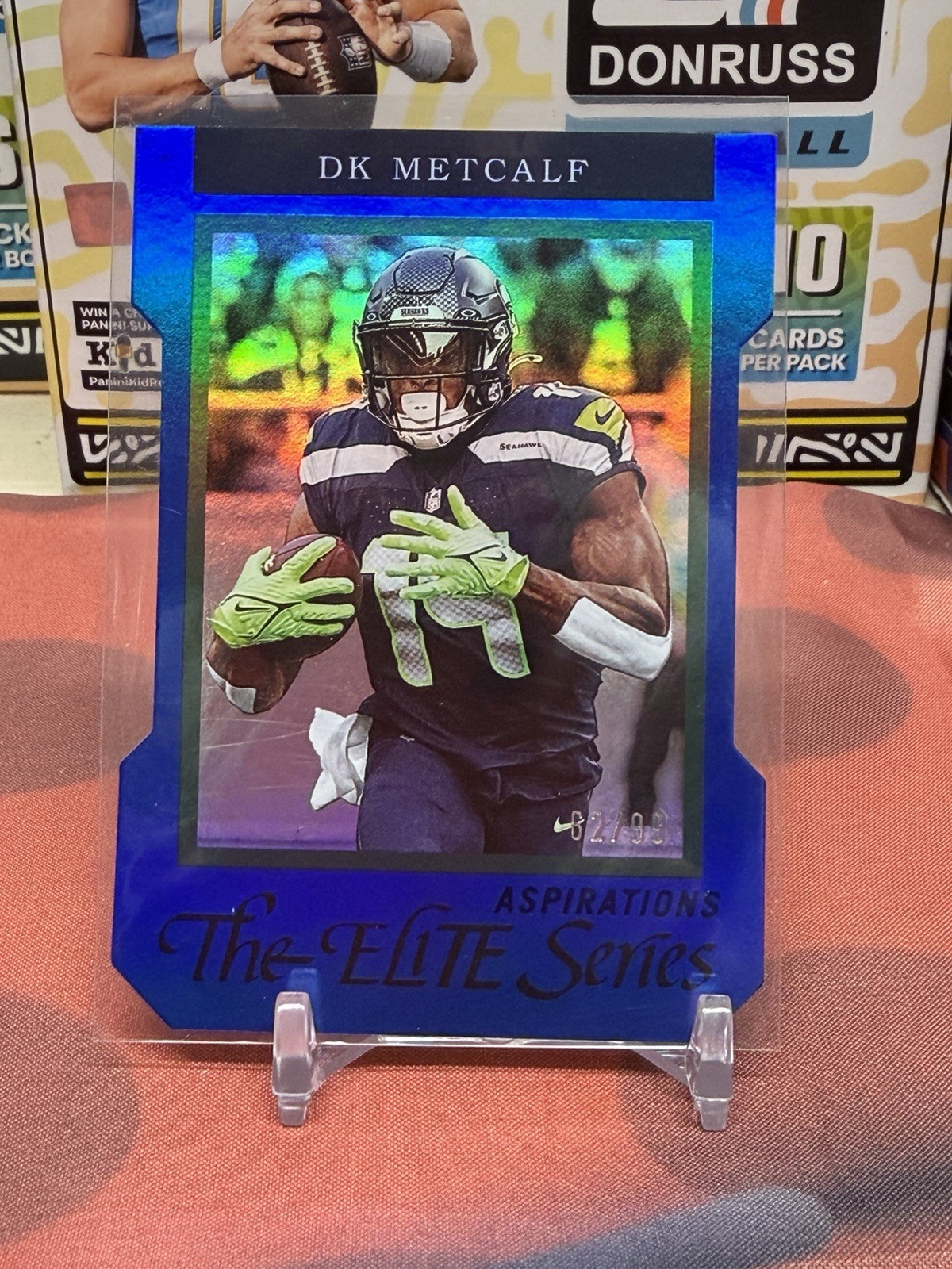 2024 Donruss Elite-DK Metcalf #39 "1992 The Elite" Aspirations Die-Cut  98/99