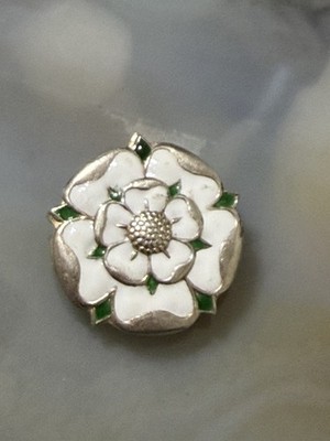 Deacon And Francis Sterling Tudor Rose Pin Brooch