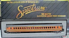 HO Scale Spectrum Great Northern Coach Car #967 Bachmann Train