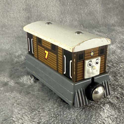 Thomas & Friends Wooden Railway Train Tank Engine - Toby - 2003 - Tram - Picture 2 of 7