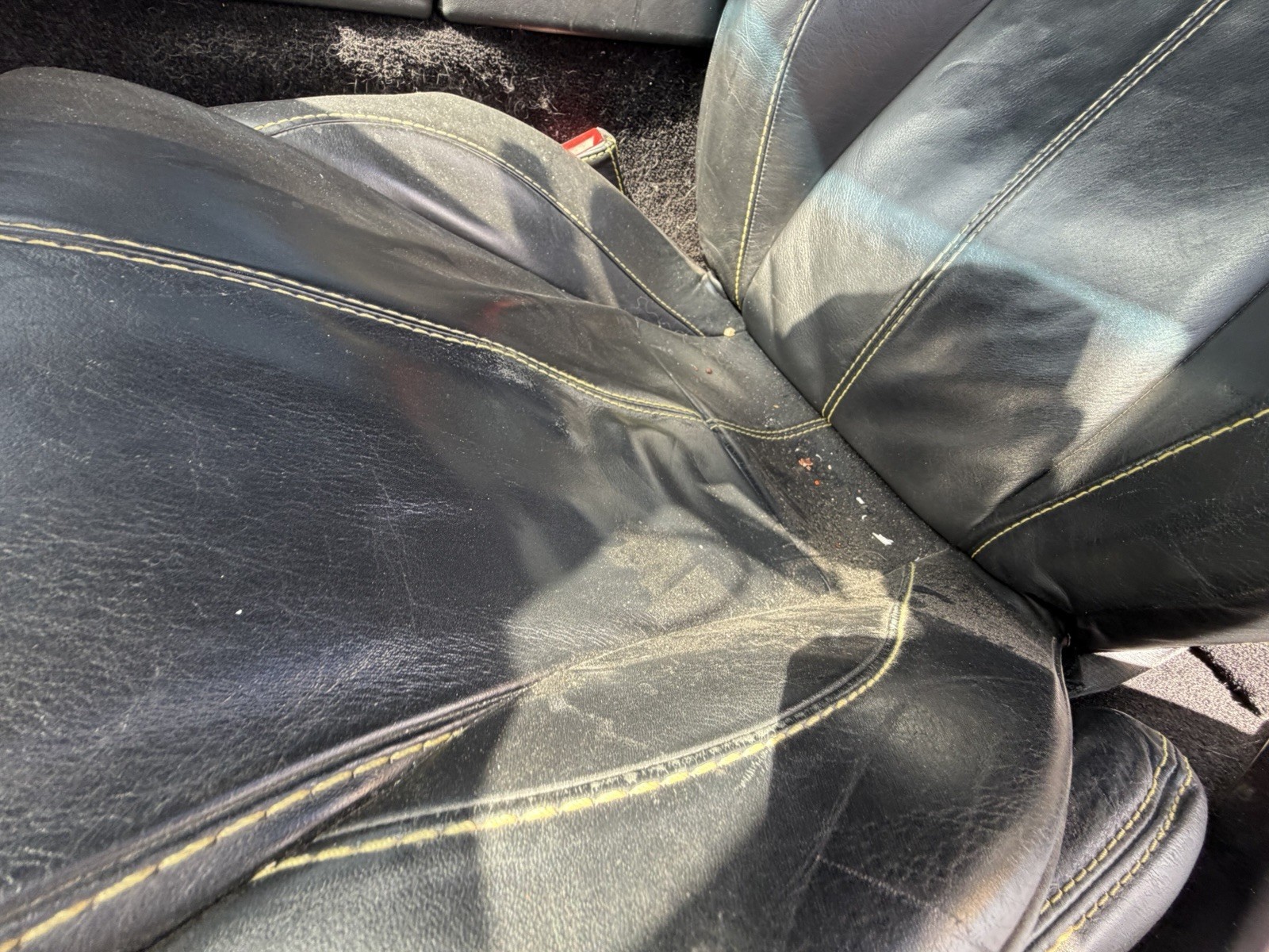 Aston Martin Vantage 2007 Front Left Seat