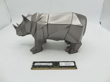 Samsung M393B1K70QB0-YK0 8GB DDR3-1600MHz PC3-12800 ECC Registered