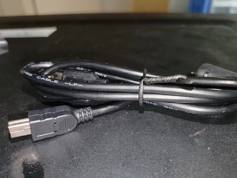 USB-A to Mini-USB Cable for the {Rand McNally} [RoadExplorer 7] GPS Unit - Image 2 of 2