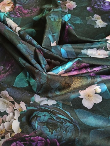 Printed velour velvet upholstery fabric 355g/m2 Roses in Deep Blue HALF METER - Picture 7 of 11