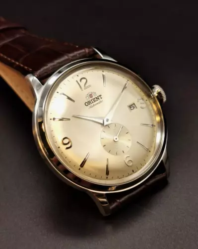 Orient bambino small seconds champagne clearance
