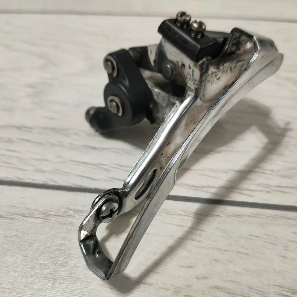 Vintage Shimano Deore XT FD-M739 Bicycle Front Derailleur Top Pull 28.6 mm Clamp - Image 2 of 4