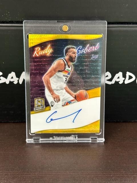 2022-23 Panini Spectra Basketball Rudy Gobert Colorgraphs Gold On Card Auto /3