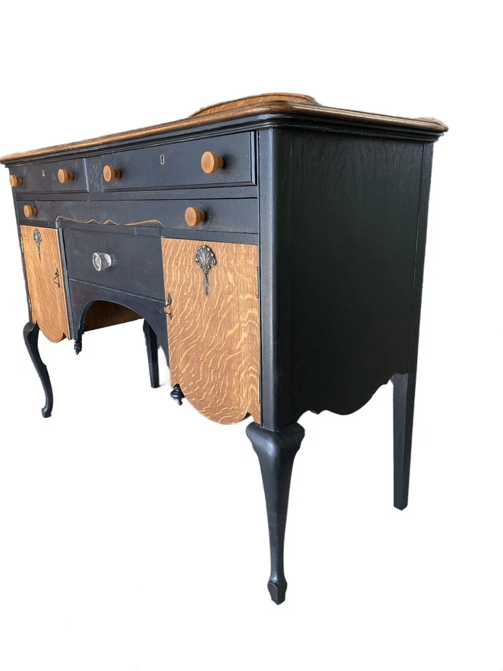 Antiguo aparador buffet de madera de tigre Foto 2 de 3