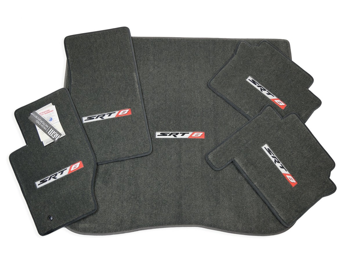 2006-2007 Jeep Grand Cherokee SRT8 Floor Mats Set | M | Medium