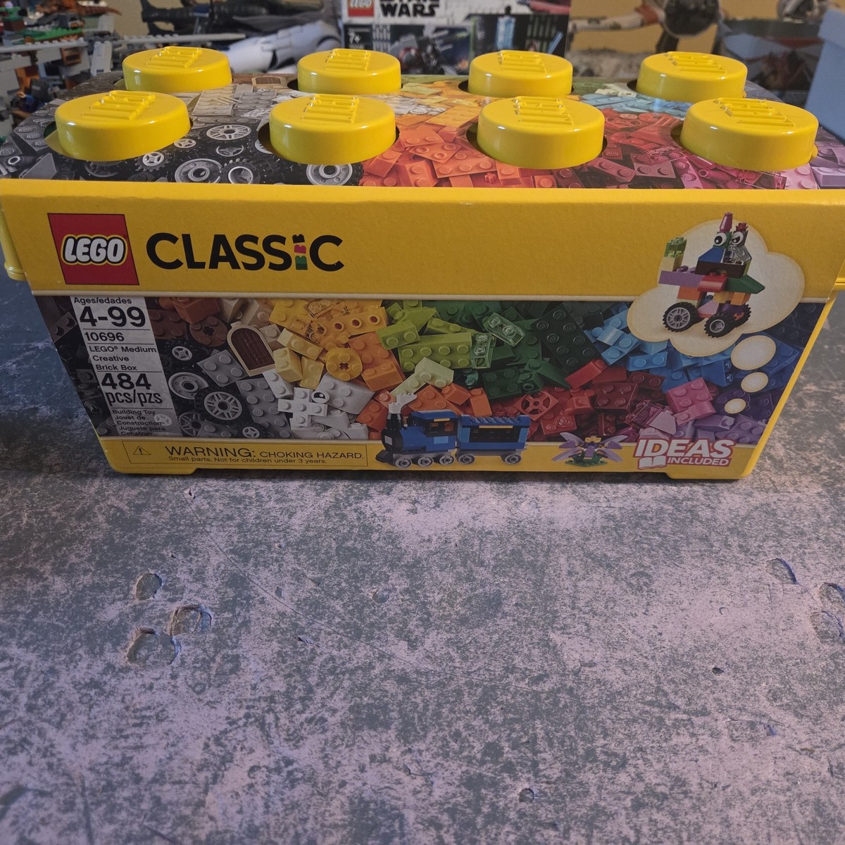 LEGO Classic: LEGO Medium Creative Brick Box (10696) New Sealed In