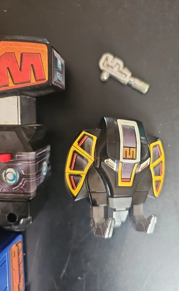 1991 Robot Megazord Power Rangers Plastique & Accessoires Bouclier & Pistolet - Photo 4/4