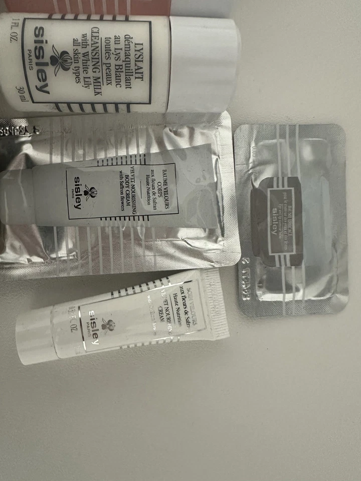 Sisley Reiseset, Reisegrößen, Kosmetiktasche - Bild 4 von 4