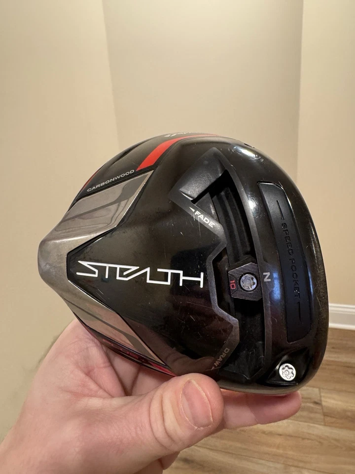 TaylorMade Stealth 2 Plus Driver 9* solo cabezal con cubierta Foto 2 de 4
