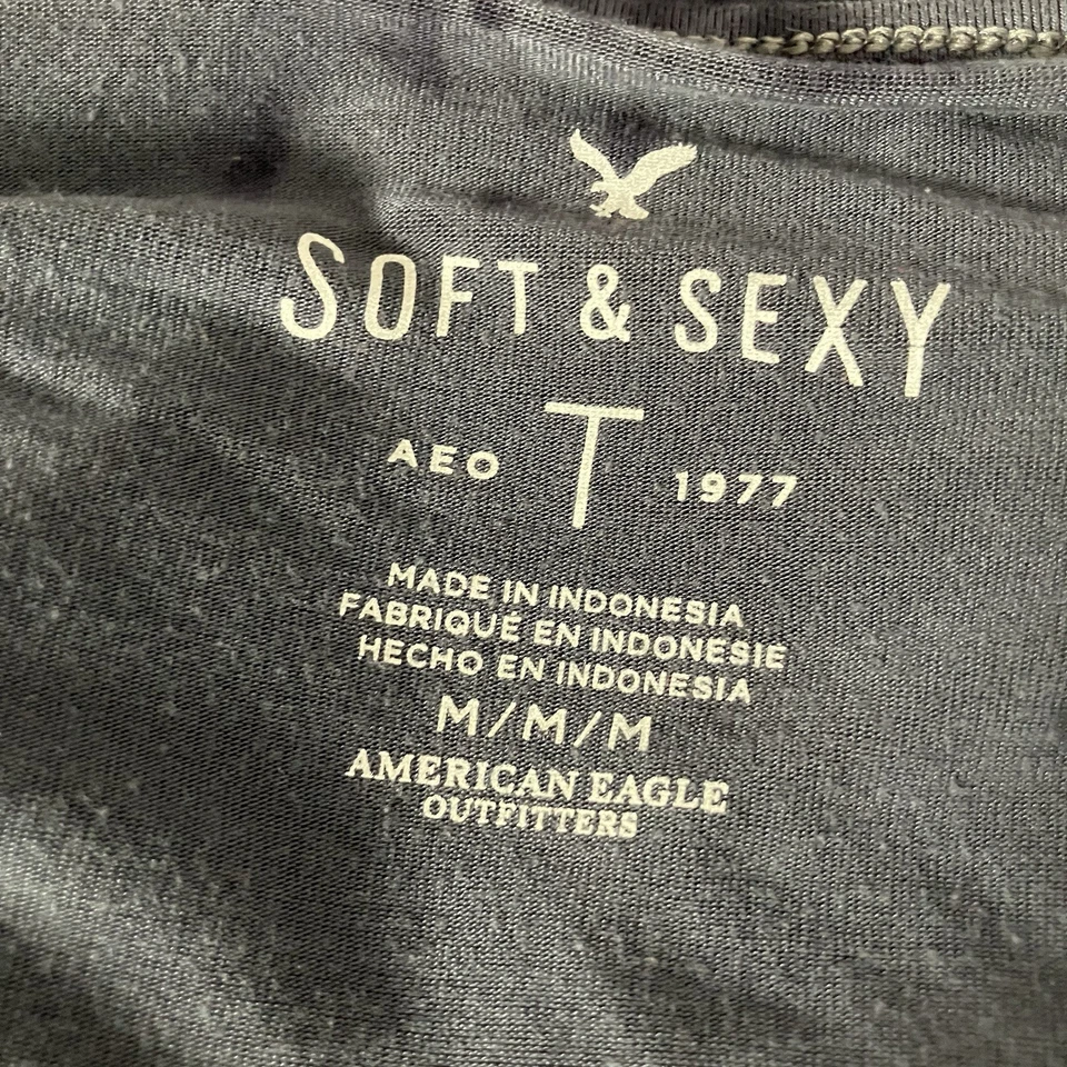 Camiseta American Eagle Suave Sexy Azul Tie Dye Mujer Talla Mediana Cuello en V Foto 4 de 4