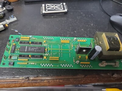 1PCS used serial link Elevator  Display Board IEPD 586 115VAC power, clock/data