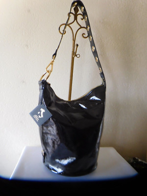 New CLAUDIA FIRENZE of Italy Patent Bucket, Shoulder Bag, Purse w/ Accent Strap