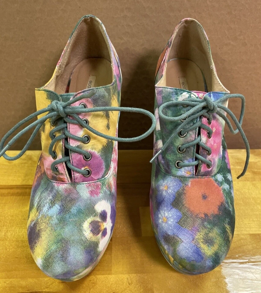 Zapato Ecote para mujer talla 8 1/2 acuarela pastel floral cuña plataforma tela en muy buena condición Foto 3 de 4