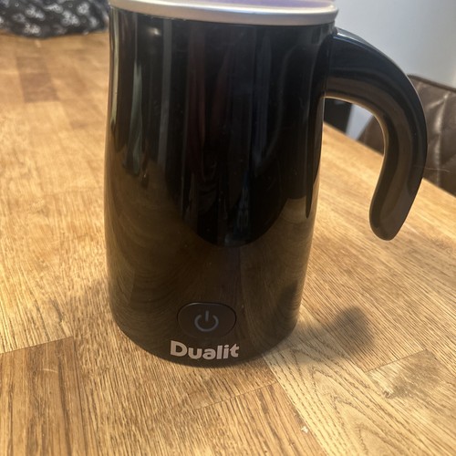 Dualit Hot/Cold Milk Frother with Removable Whisk in Black 84135