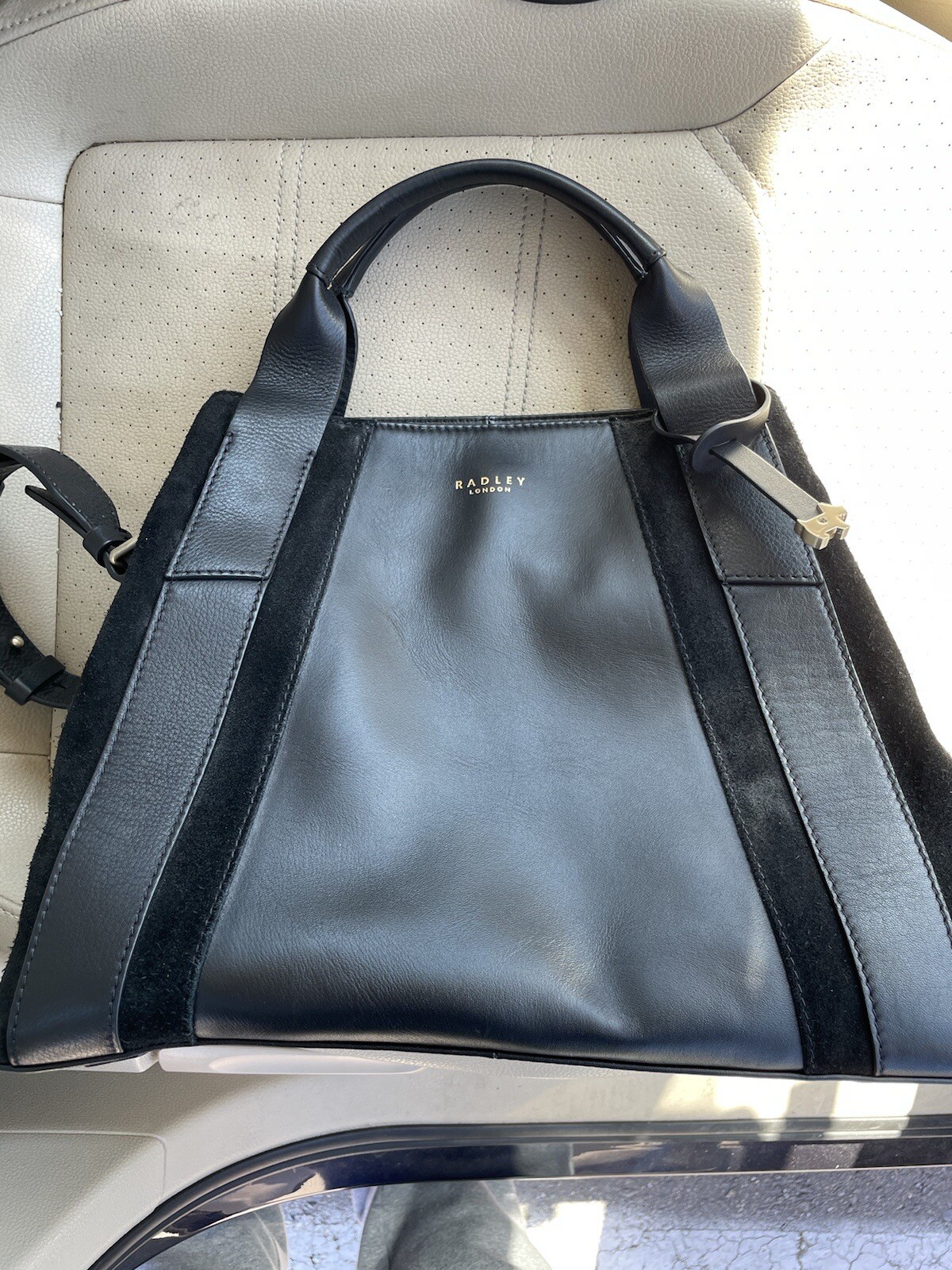 Radley London BAYLIS ROAD Medium ZipTop Shoulder Bag Black eBay