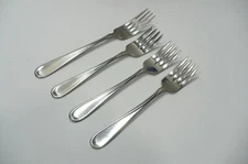 Oneida SOAR (3) Salad Forks & (1) Dinner Fork Glossy Silverware Flatware