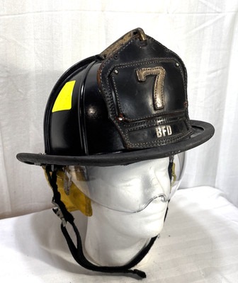 Cairns Model 1044 Fire Helmet Black with Defender Visor and Shield