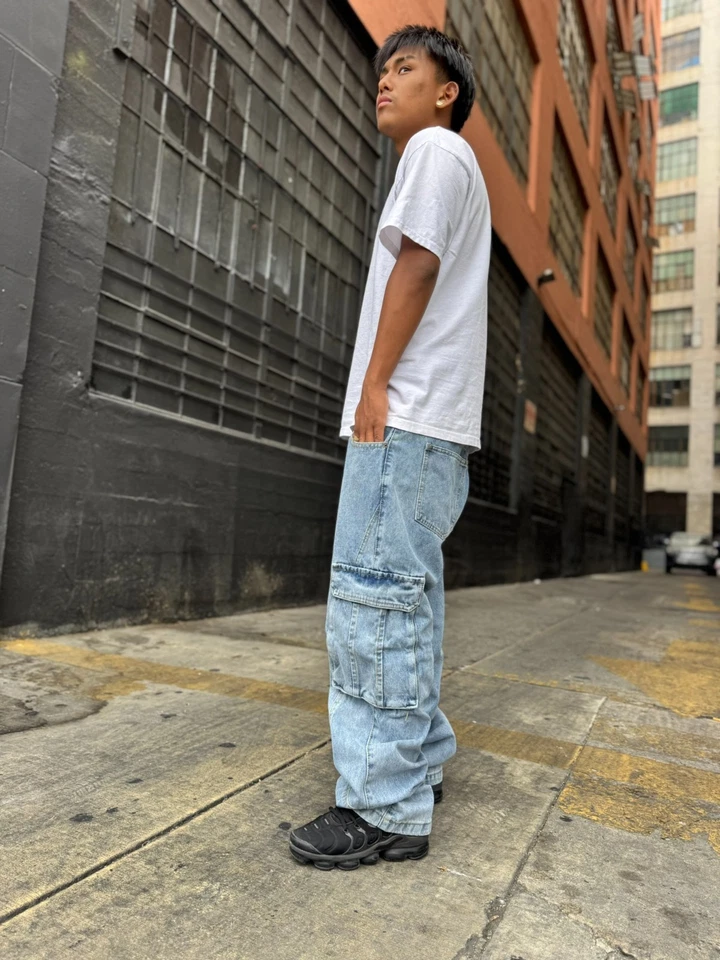 LIME TREE Unisex Baggy Acid Wash Cargo Jeans – Loose Fit Streetwear Pants 32-42 - Image 2 of 4