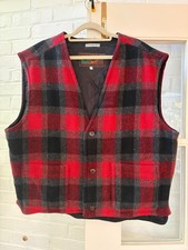 LIFES ADVENTURES DASH VTG RED PLAID WOOL VEST POLY QUILTED LINING LARGE
