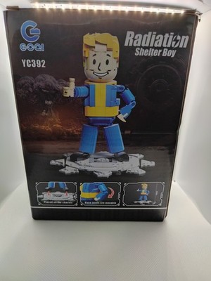 Fallout Radiation Shelter Boy Building Blocks Set YC392 Boxed Age 3+