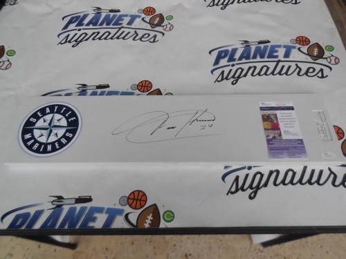 Felix Hernandez signed Seattle Mariners authentic MLB pitching rubber JSA COA - Picture 2 of 3