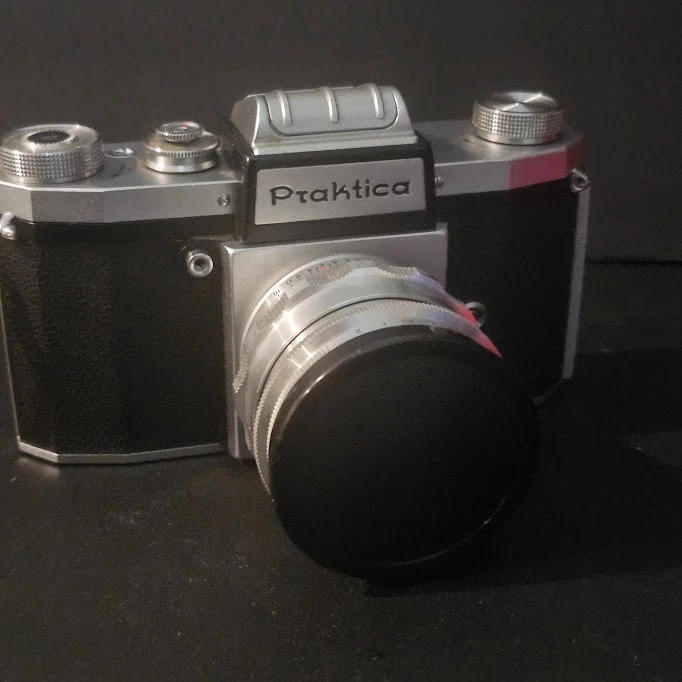 Комплект камеры Praktica FX с объективом Zeiss Biotar + вспышка + лампы — винтажный 1950-х - Изображение 3 из 4