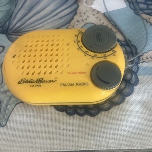 Eddie Bauer AM / FM Radio Yellow Splash Proof  Tested Works Great