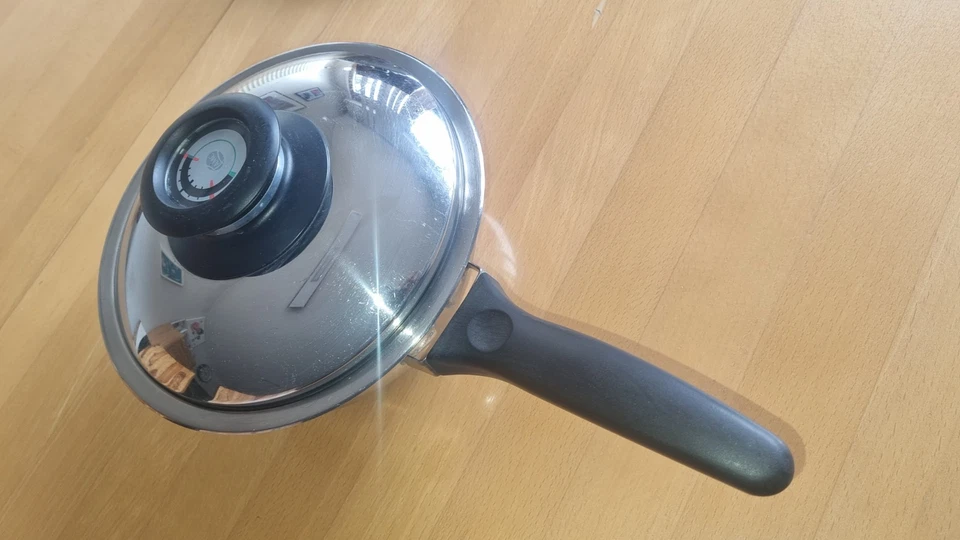 AMC -Topf/ Pfanne Induktion mit Deckel 2,1 L  20cm Durchmesser  - Bild 2 von 4