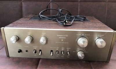 Onkyo Integra A-755 Stereo Integrated Amplifier Silver Power On Music Playback