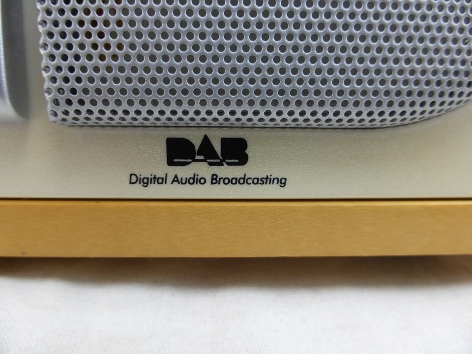 Pure Evoke 2 UKW/DAB Digitalradio 11,5 x 7,5 Zoll mit Netzstecker getestet - Bild 3 von 4