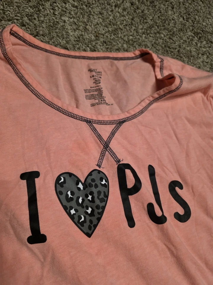 Secret Treasures Size L Pajama Set Pink And Gray Cheetah Print Long Sleeve - Image 3 of 3