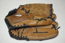 Mizuno Series GPC 1200 12  Baseball Glove Right Handed Thrower RHT