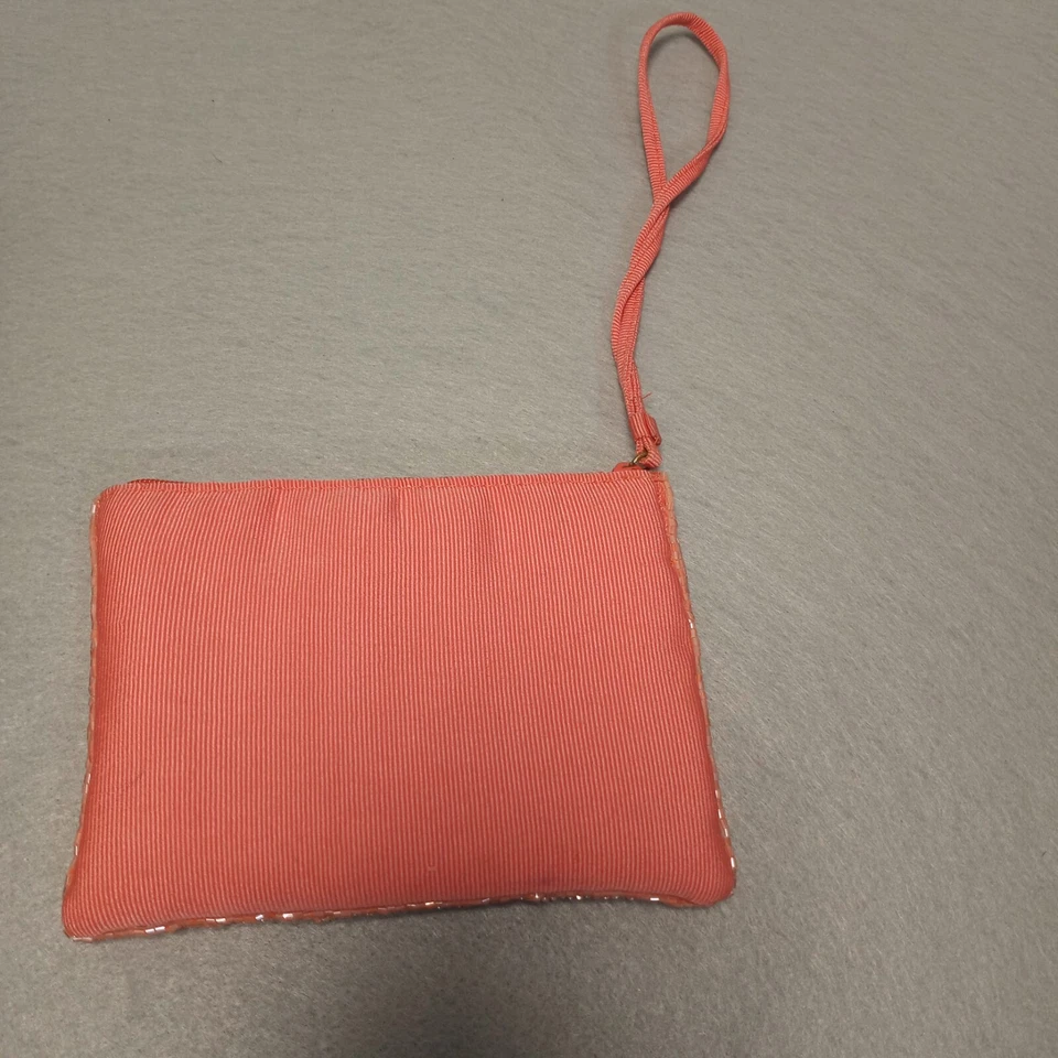 Liz Claiborne Rosa Cuentas Inicial "E" Muñequera Pequeña Billetera Portamonedas 5.5x4” Foto 3 de 3