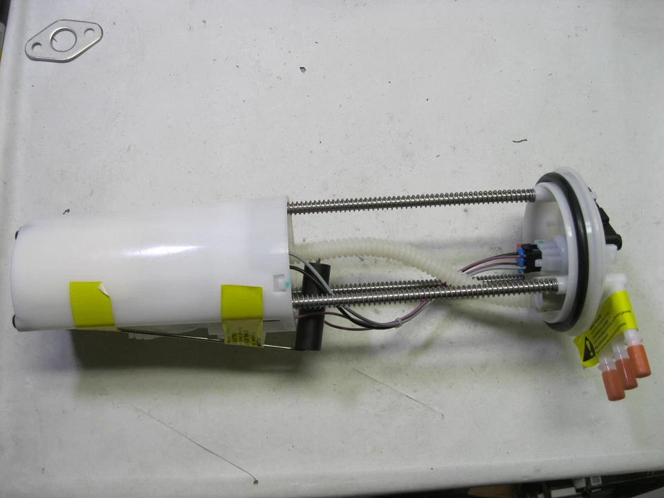 Spectra Premium Industries SP413M - Fuel Pump Module Assembly Foto 2 de 4