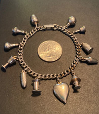 Pulsera de Colección Dije de Costura Tono Plata Dedal Carrete Corazón Sastre Costurera