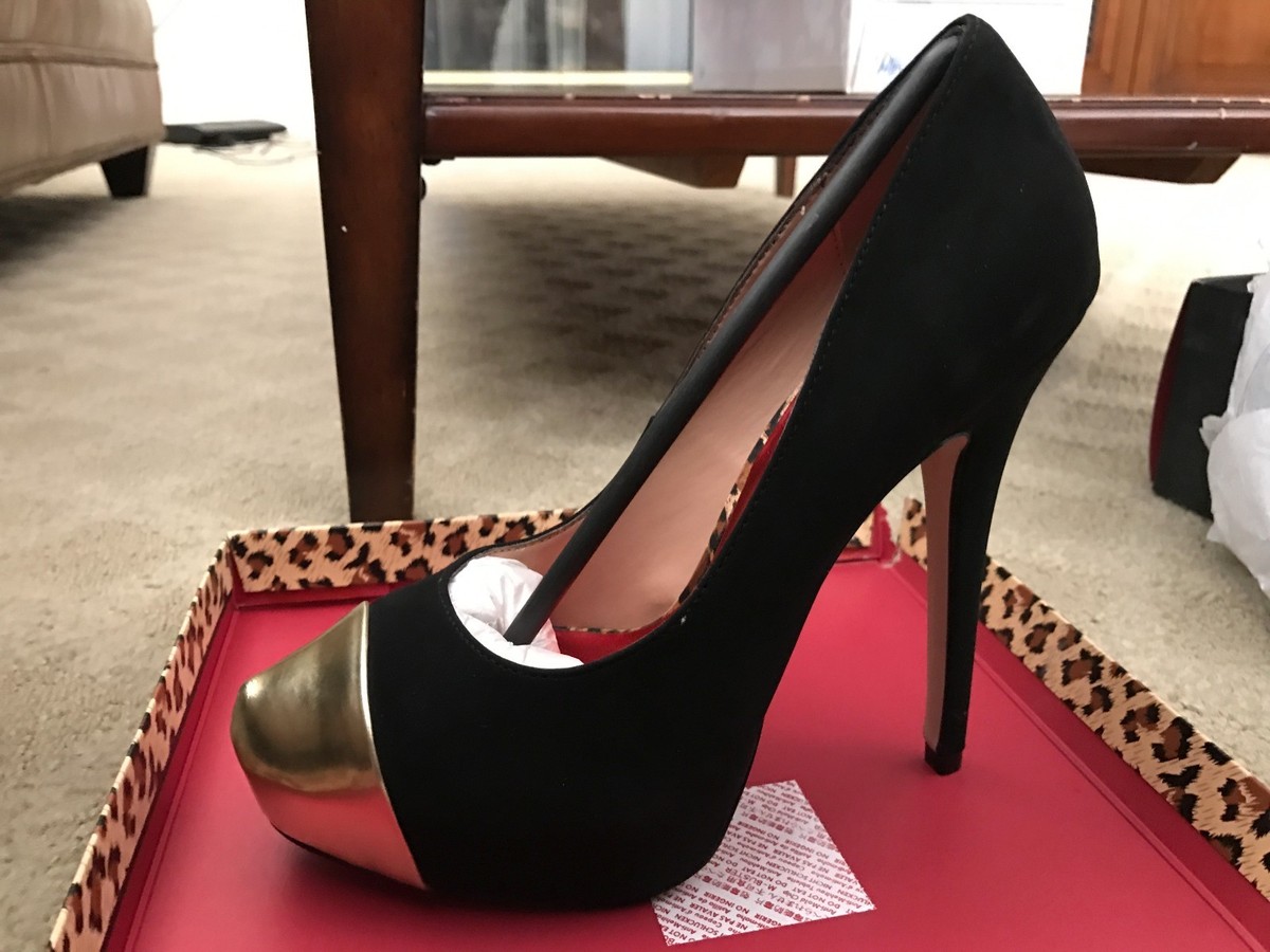 Fredericks of Hollywood Sexy stiletto Shoes 12406 Black Gold High