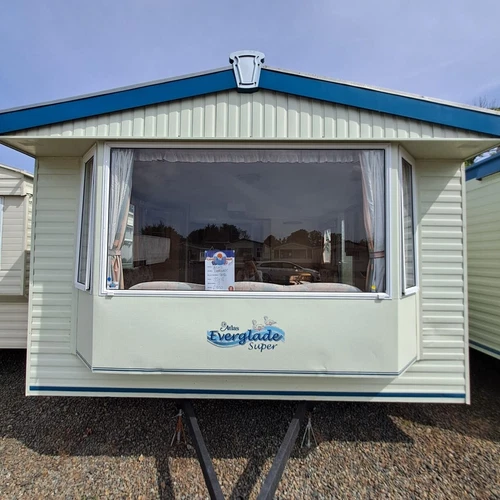 3 bedroom Cheap static caravan for sale off site - 35 foot long x 12 feet wide