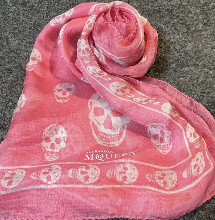 小物 Alexander McQueen Silk Scarf Pink Alexander McQueen silk scarf pink 100cm*120cm | eBay