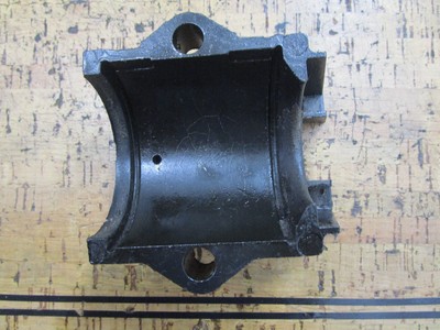 OEM* 0800 Mercury Quicksilver Lower Engine Clamp 8186442 | eBay