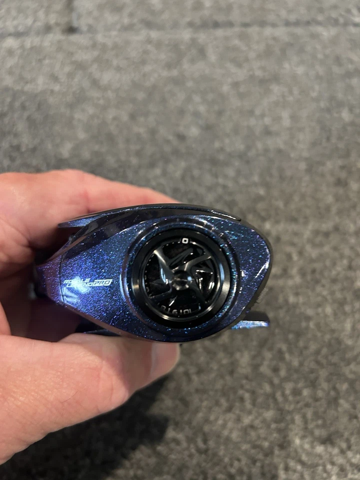 KastKing Royale Legend Pro Baitcasting Reels 8.0:1 - Fishing Reel Right Handed - Image 3 of 4