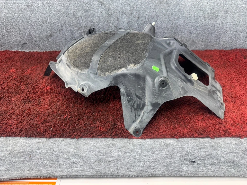 BMW 2017-2023 G30 G31 FRONT LEFT DRIVER SIDE FENDER LINER SPLASH SHIELD OEM B8 - Image 4 of 4